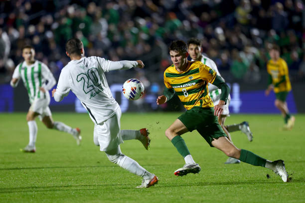 使得他的职 使得他的职