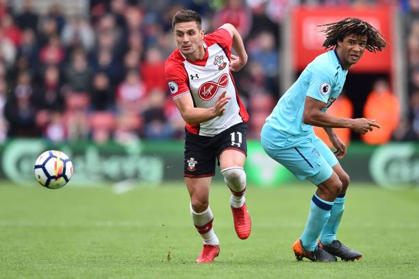 跟进与前场 跟进与前场